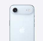 iPhone Air, face arrière, coloris bleu ciel, système caméra principale Fusion dans un plateau au sommet